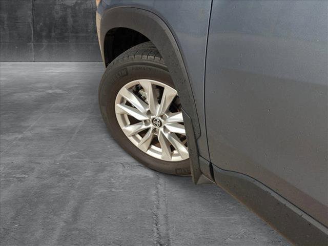 Photo of 2022 Celestite Toyota Corolla Cross