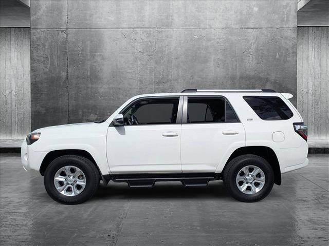 Photo of 2020 Super White Toyota 4Runner