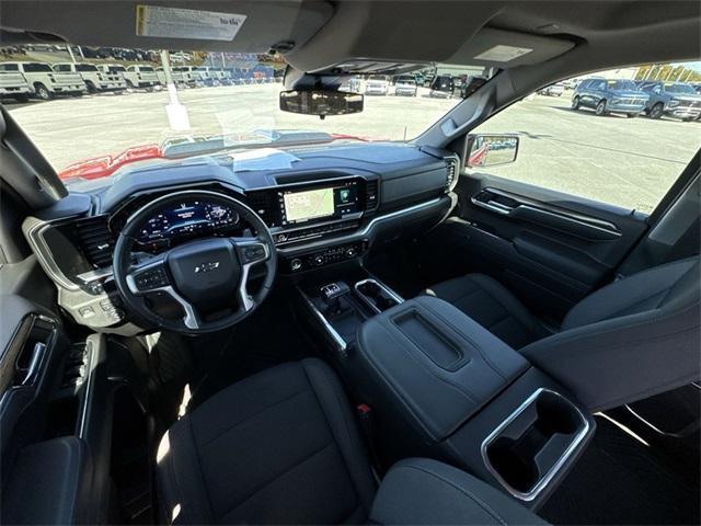 Photo of 2022 Red Chevrolet Silverado 1500