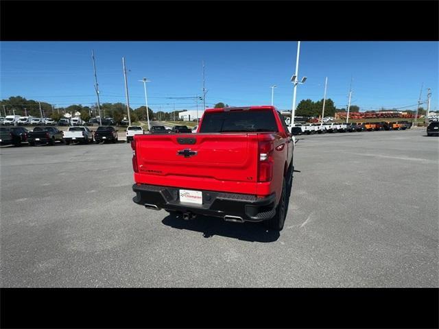 Photo of 2022 Red Chevrolet Silverado 1500