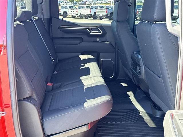Photo of 2022 Red Chevrolet Silverado 1500