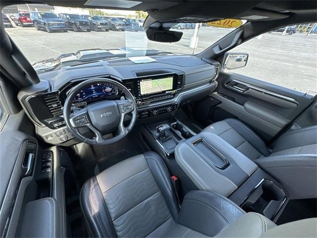 Photo of 2022 Northsky Blue Metallic Chevrolet Silverado 1500