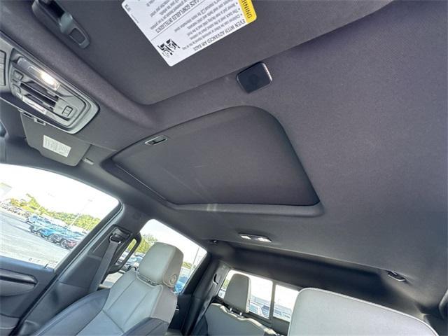 Photo of 2022 Northsky Blue Metallic Chevrolet Silverado 1500