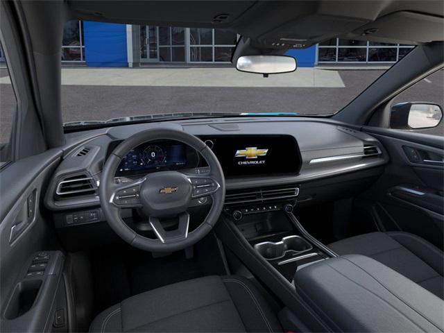 Photo of 2025 Black Metallic Chevrolet Traverse