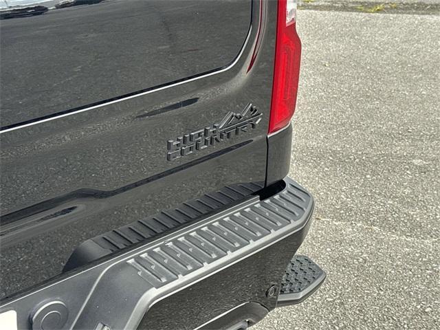 Photo of 2024 Black Chevrolet Silverado 1500