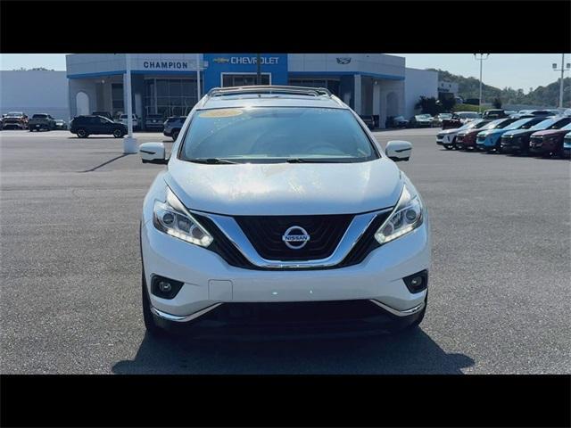 Photo of 2017 White Nissan Murano