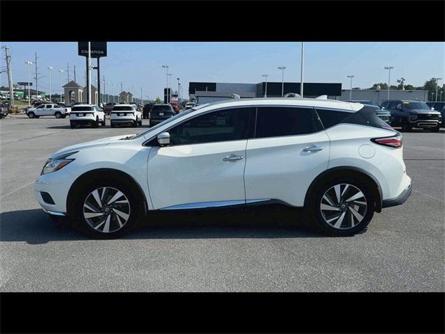 Photo of 2017 White Nissan Murano
