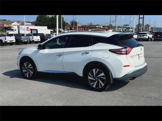 Photo of 2017 White Nissan Murano