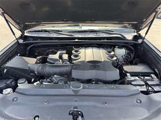 Photo of 2015 Magnetic Gray Toyota 4Runner