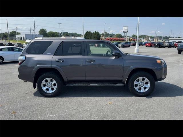 Photo of 2015 Magnetic Gray Toyota 4Runner