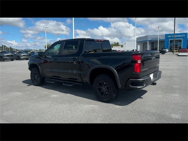 Photo of 2024 Black Chevrolet Silverado 1500