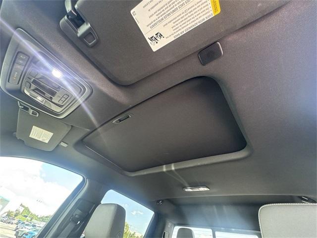 Photo of 2024 Black Chevrolet Silverado 1500