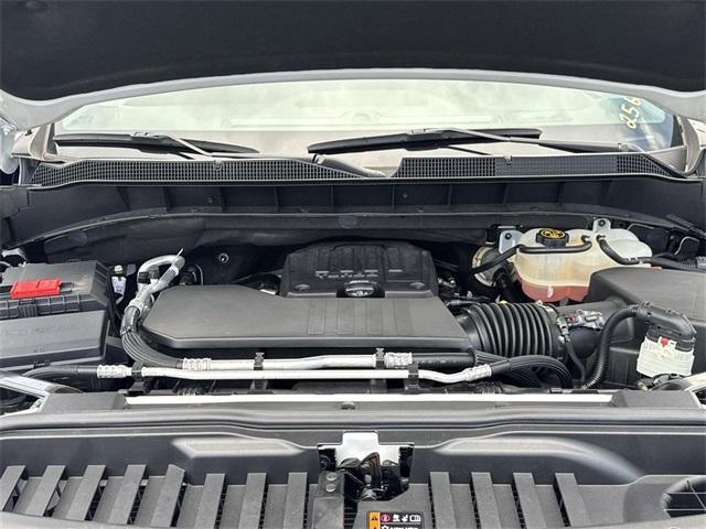 Photo of 2022 Summit White Chevrolet Silverado 1500