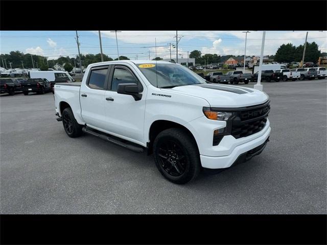 Photo of 2022 Summit White Chevrolet Silverado 1500