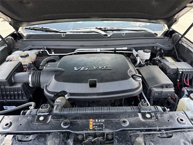 Photo of 2021 Black Chevrolet Colorado