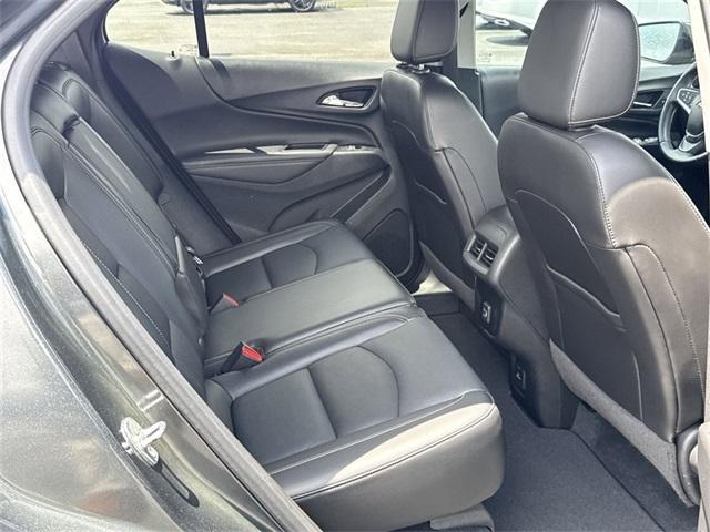 Photo of 2020 Nightfall Gray Metallic Chevrolet Equinox