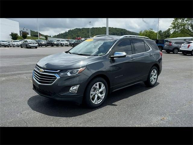 Photo of 2020 Nightfall Gray Metallic Chevrolet Equinox