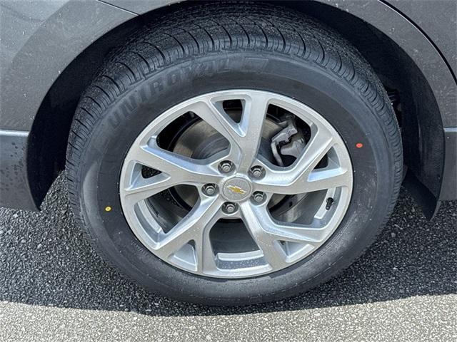 Photo of 2020 Nightfall Gray Metallic Chevrolet Equinox