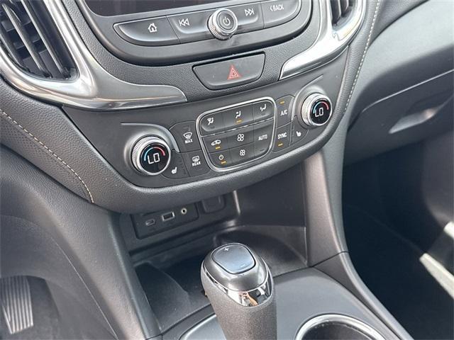 Photo of 2020 Nightfall Gray Metallic Chevrolet Equinox