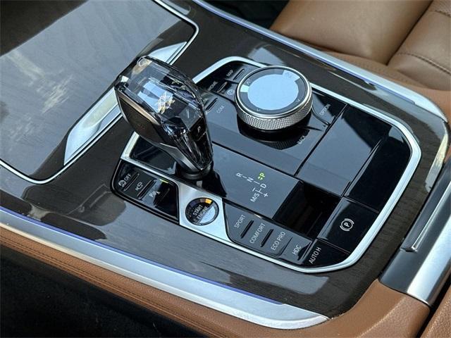 Photo of 2022 White Metallic BMW X5