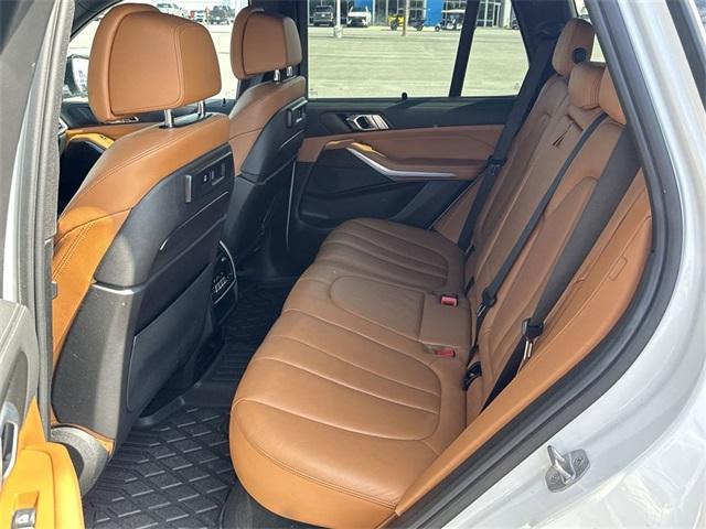 Photo of 2022 White Metallic BMW X5