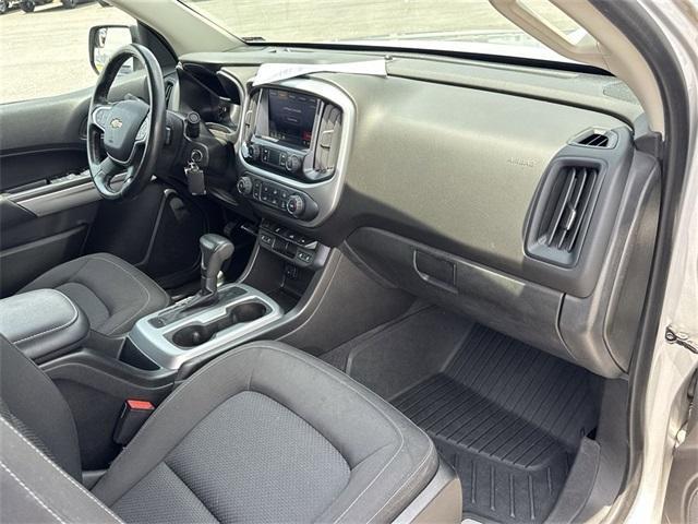 Photo of 2019 Silver Ice Metallic Chevrolet Colorado