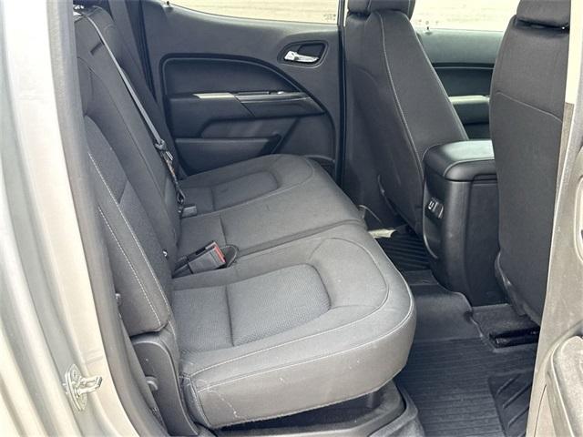 Photo of 2019 Silver Ice Metallic Chevrolet Colorado
