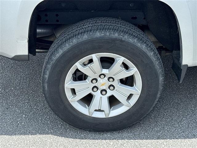 Photo of 2019 Silver Ice Metallic Chevrolet Colorado