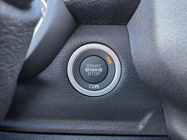 Photo of 2025 Bright White Clearcoat RAM 2500