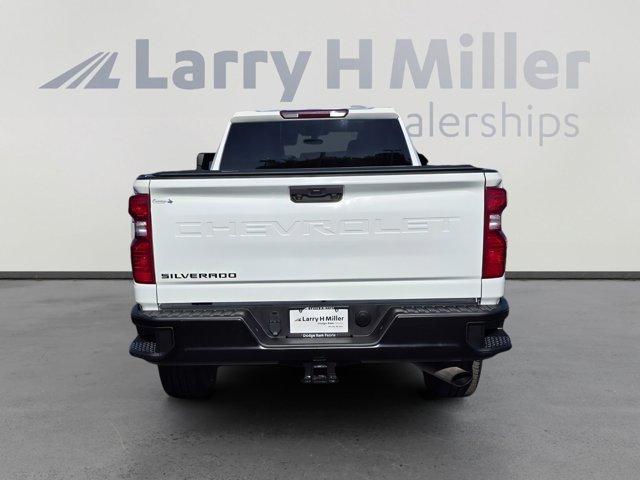 Photo of 2022 Summit White Chevrolet Silverado 2500