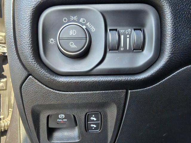 Photo of 2022 Granite Crystal Clearcoat Metallic RAM 1500