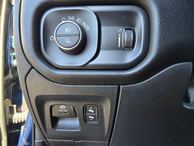 Photo of 2022 Patriot Blue Pearlcoat RAM 1500