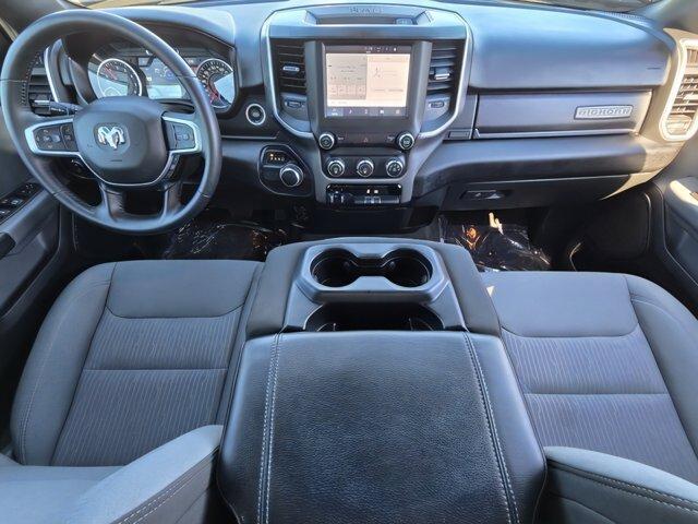 Photo of 2022 Patriot Blue Pearlcoat RAM 1500