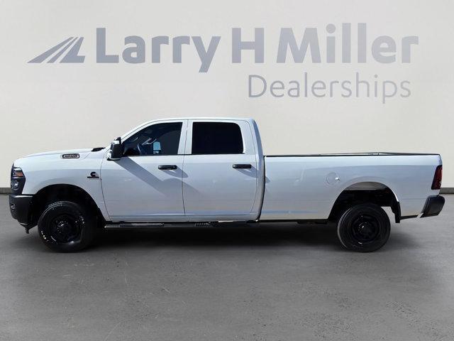 Photo of 2025 Bright White Clearcoat RAM 2500