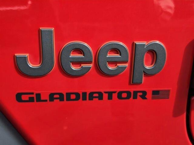 Photo of 2023 Firecracker Red Clearcoat Jeep Gladiator