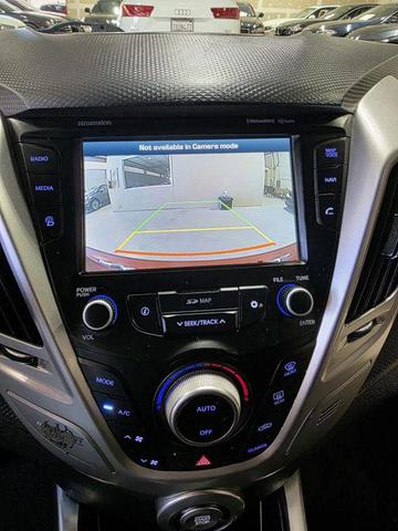 Photo of 2017 Boston Red Metallic Hyundai Veloster