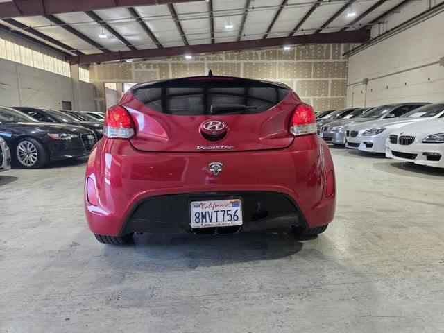 Photo of 2017 Boston Red Metallic Hyundai Veloster