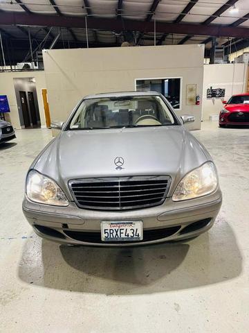 Photo of 2006 Gold Mercedes-Benz S-Class
