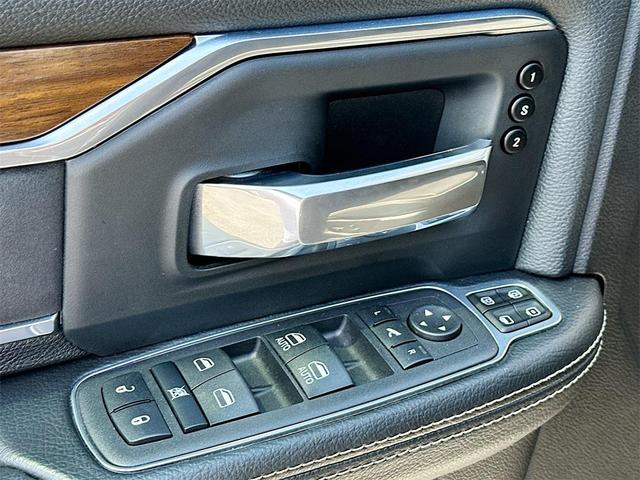 Photo of 2024 Billet Silver Metallic Clearcoat RAM 2500