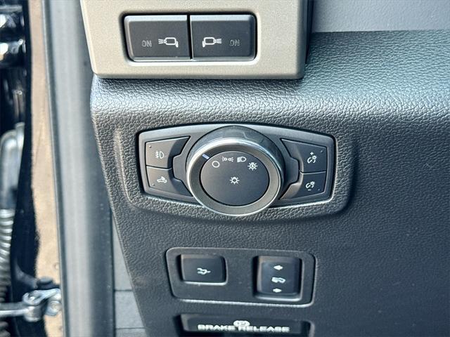 Photo of 2021 Agate Black Metallic Ford F-250