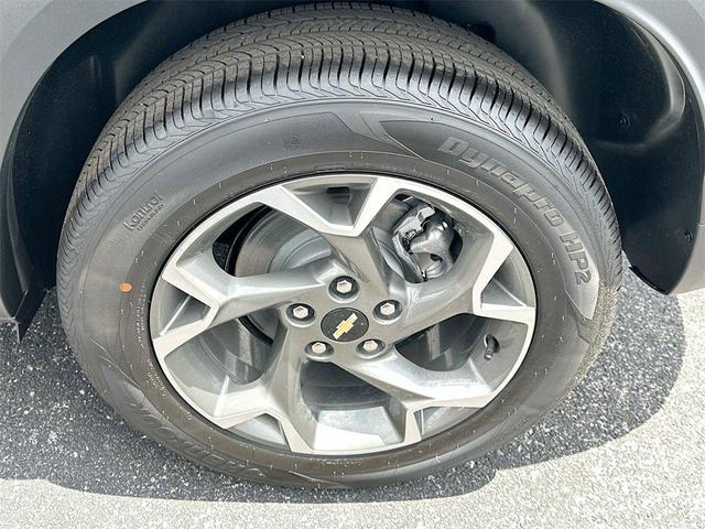 Photo of 2025 Gray Chevrolet Trax