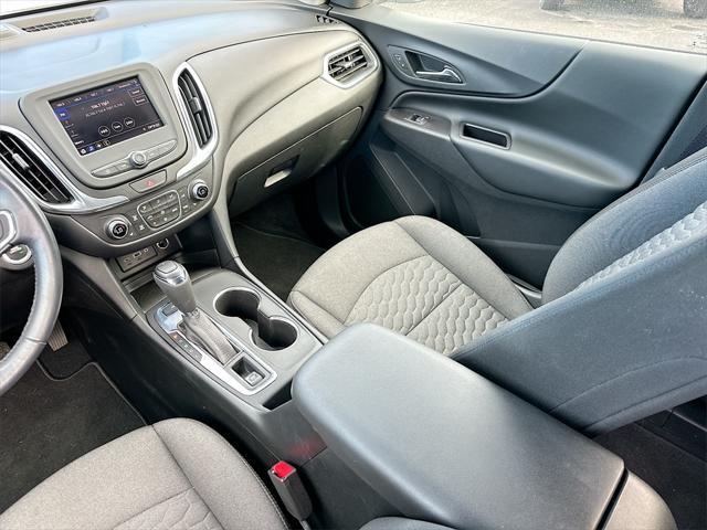 Photo of 2020 Summit White Chevrolet Equinox