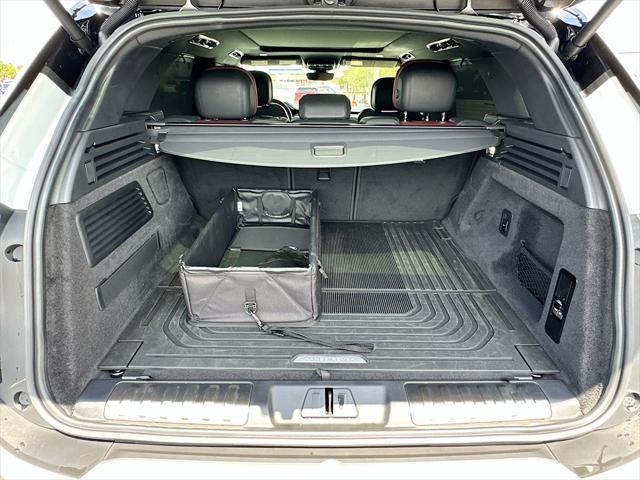 Photo of 2025 White Land Rover Range Rover Sport