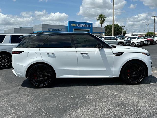 Photo of 2025 White Land Rover Range Rover Sport