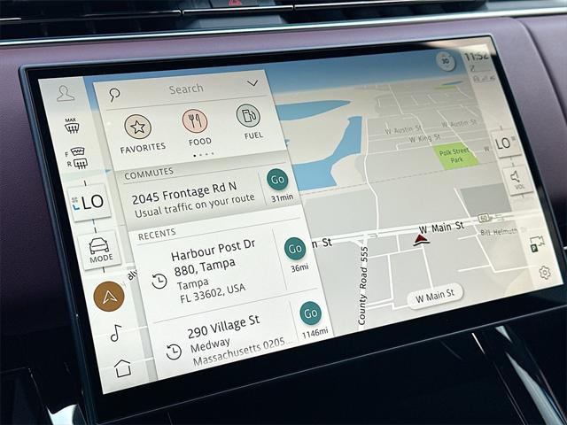 Photo of 2025 White Land Rover Range Rover Sport