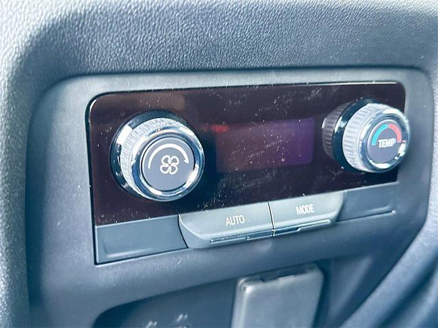 Photo of 2026 Radiant Red Tintcoat Chevrolet Traverse