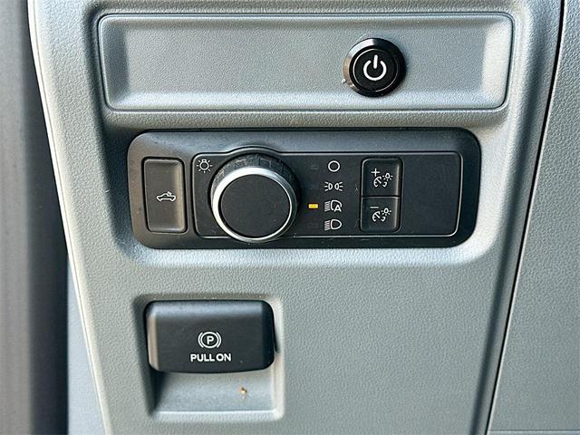 Photo of 2022 Oxford White Ford F-150