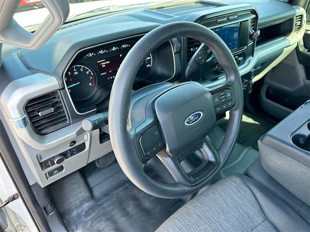 Photo of 2022 Oxford White Ford F-150