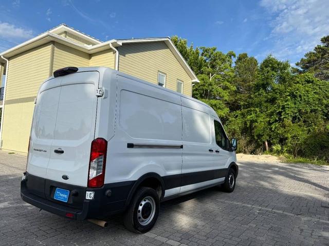 Photo of 2022 White Ford Transit-250