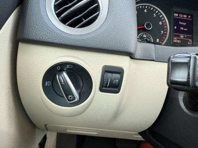 Photo of 2011 White Volkswagen Tiguan